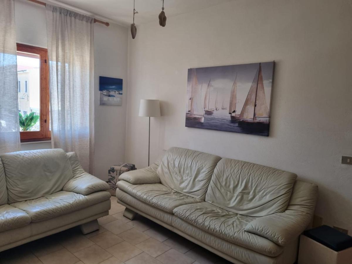 Villa Al Centro Del Paese à Santa Teresa Gallura Extérieur photo